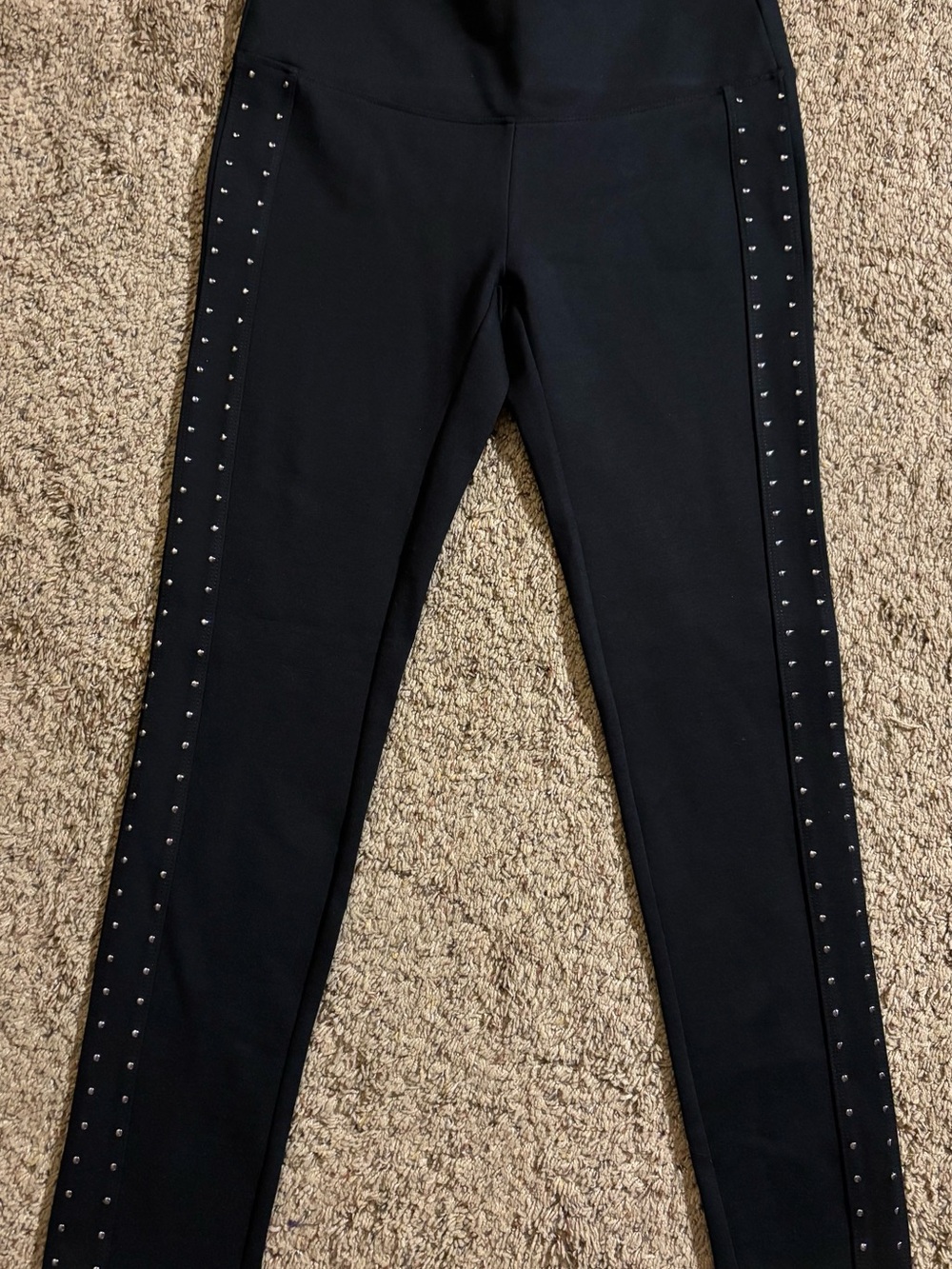 Westbound Black Stud-Trim Women’s Leggings- NWT - Sz. Smallñ